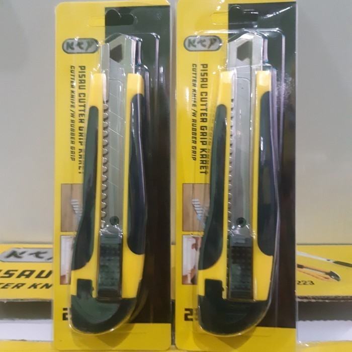 

Pisau Cutter KTP 286 Alat Pemotong Kertas Grip Karet