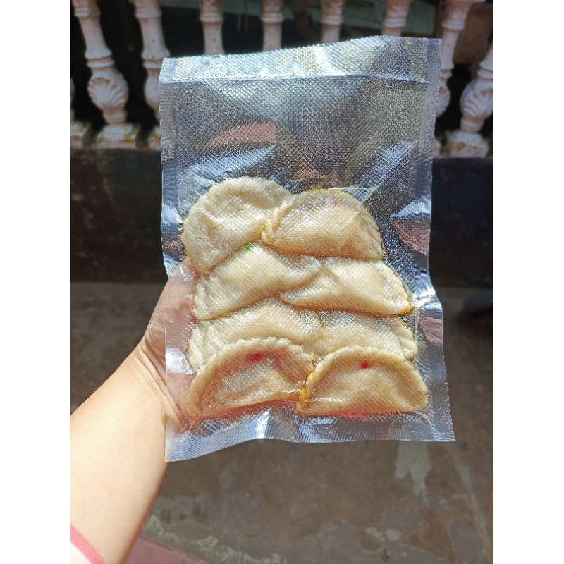 

cireng isi ayam original(isi 10pcs)