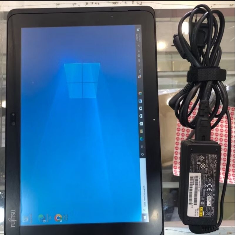 Tablet Windows FUJITSU Q507 SSD 128 RAM 4 Camera Touch Screen MURAH