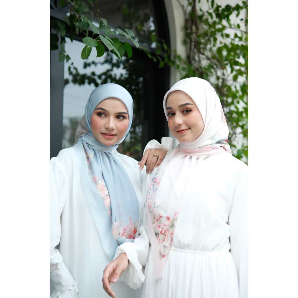 Little Mumtaz hijab segiempat high quality double look, Journey series - Paris