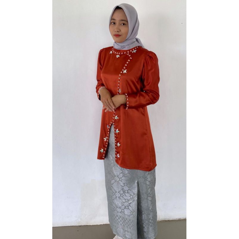 One Set Kurung Melayu Model Terbaru baju kondangan wanita
