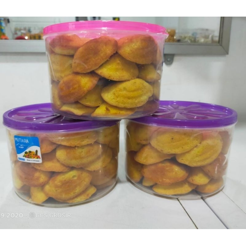 BOLU KERING ENAK TOPLES MANTAP