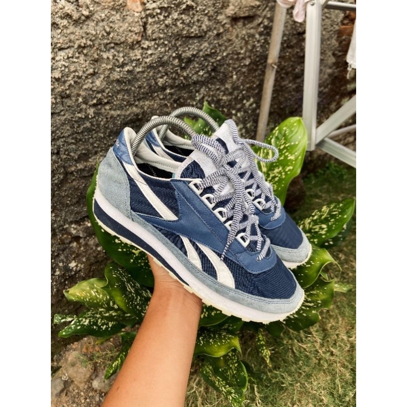 REEBOK AZTEC NAVY