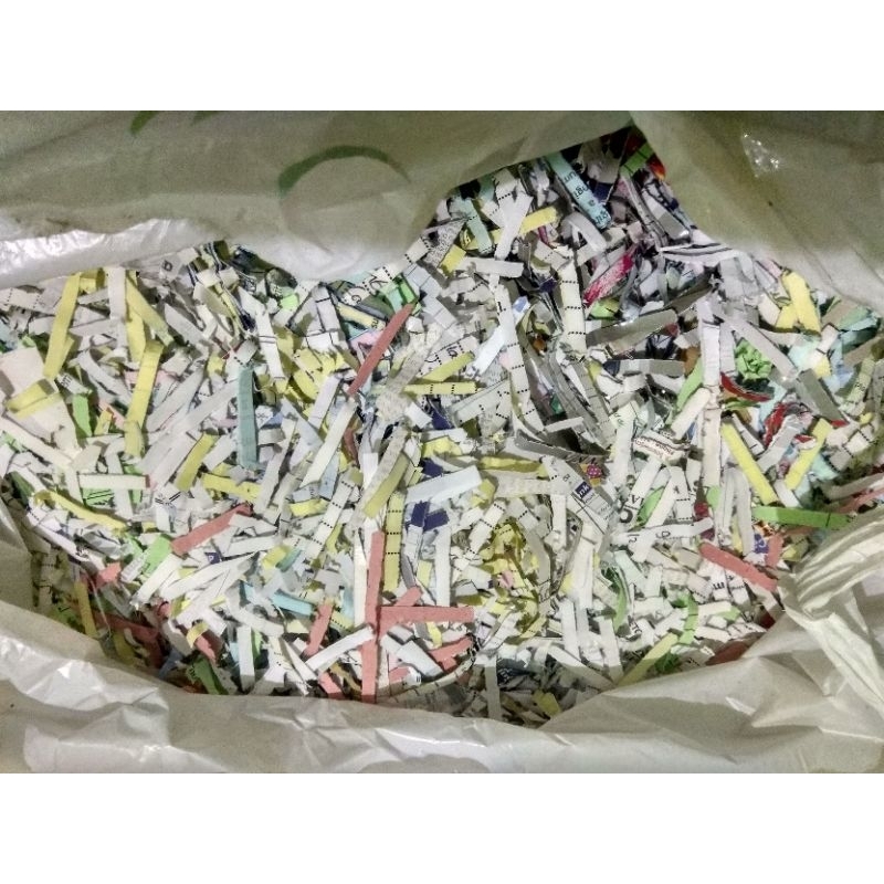 

20gram Kertas Cacah Serut Bekas Shredded Paper