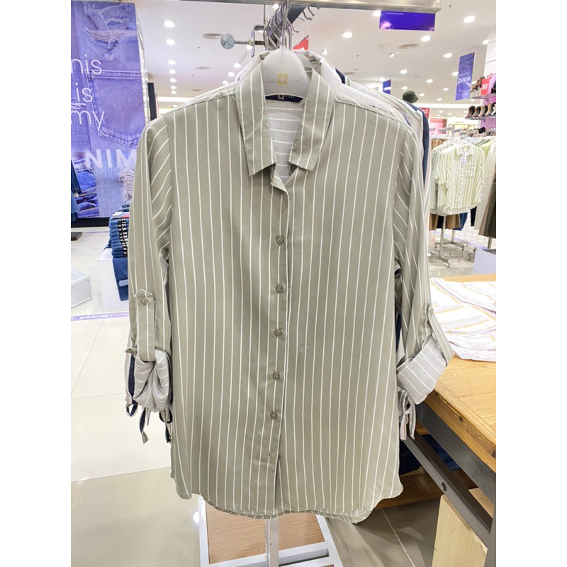 Kemeja cewek motif garis terbaru brand C2 dari MATAHARI