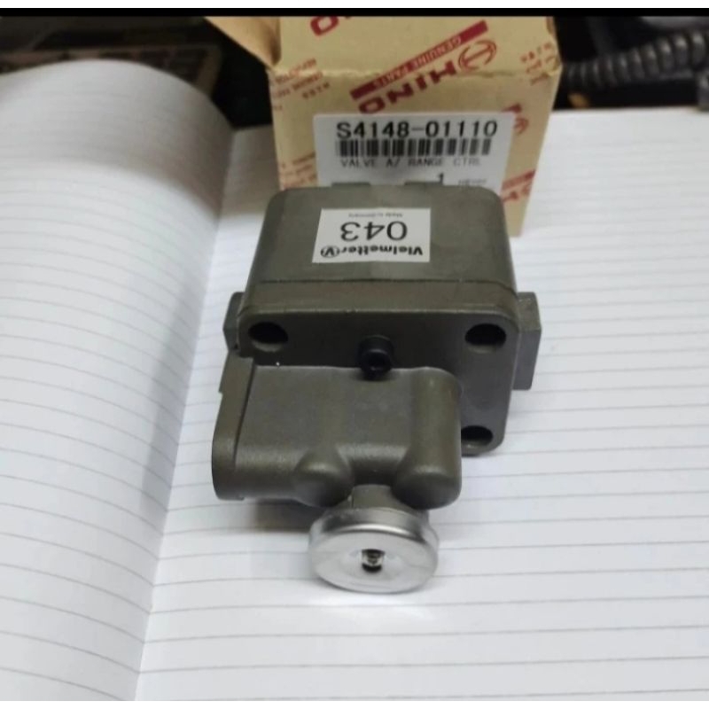 Valve gear box Hino lohan kualitas ori,produk Made japan s4148-01110