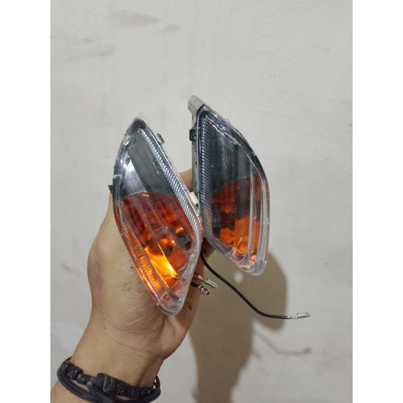 Lampu Sen Sein Reteng Fizr F1ZR Vega R Lama Custom Hitam Oranye Sepasang Sudah Plus Socket