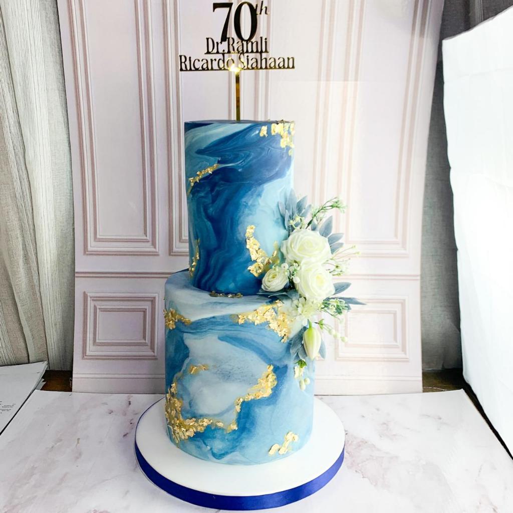 

Kue Ulang Thaun/Birthday Cake/Kue Birthday Tema Marbel Blue/Kue Birthday Jakarta