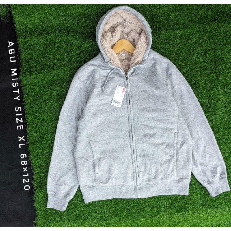 HOODIE ZIPPER UNIQLO SHERPA DALAM ABU MISTY
