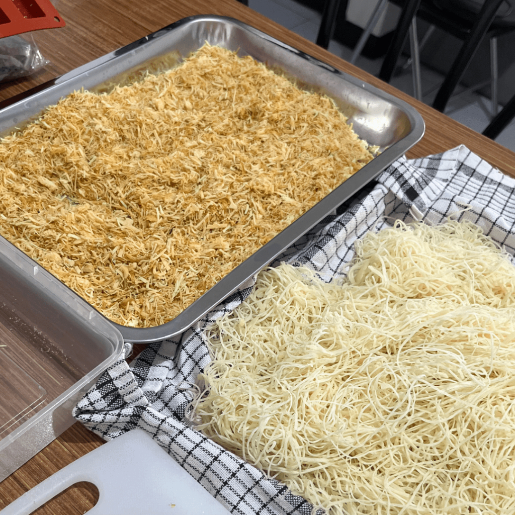 

Kataifi Kunafa Pastry Kering Coklat Dubai