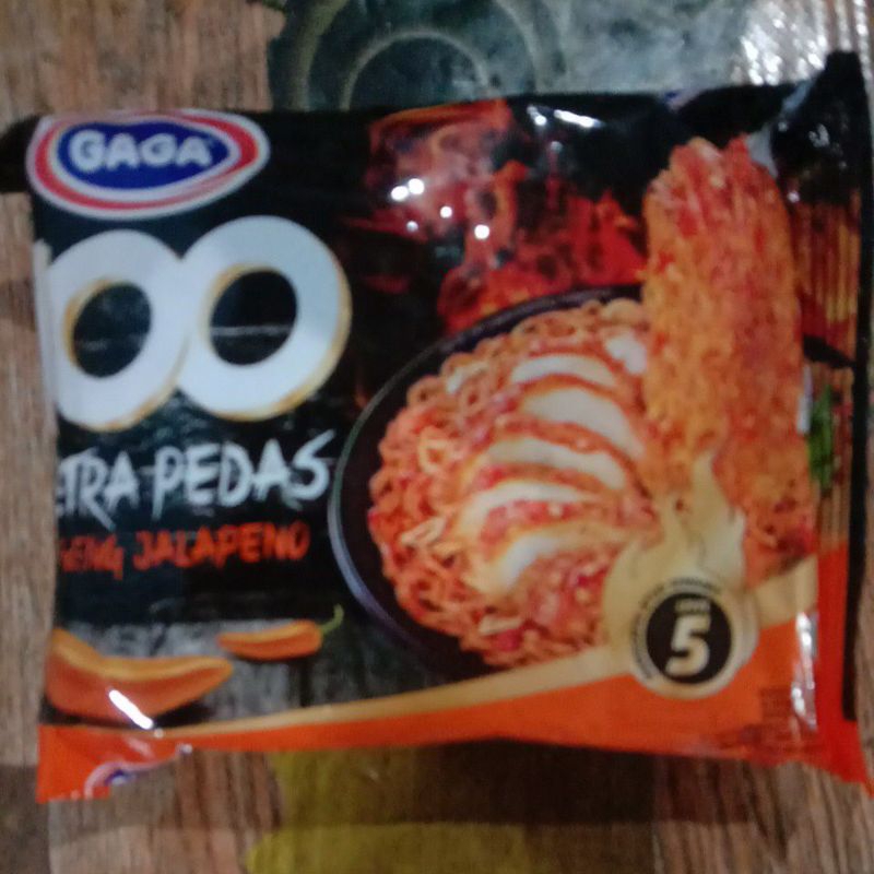 mie gaga jalapeno extra pedas level 5