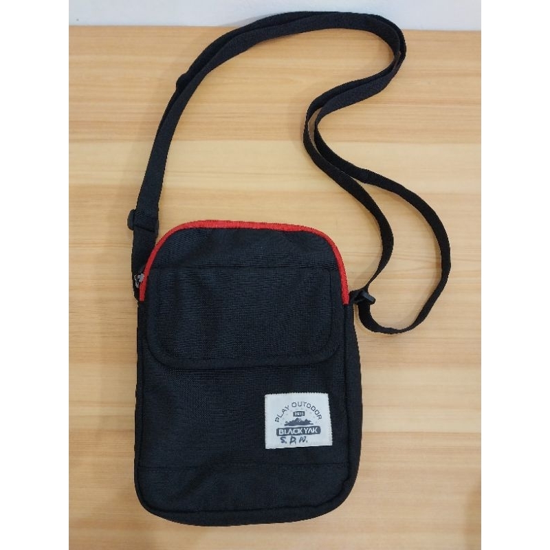 tas selempang blackyak sling bag black yak