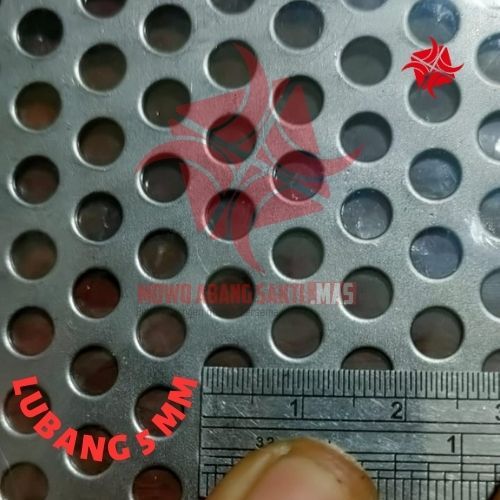 50x60 Cm Plat Besi Lubang 5 mm tebal 2 mm