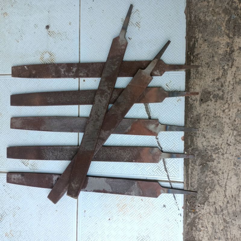 kikir bekas 12" panjang 37cm bahan pande besi