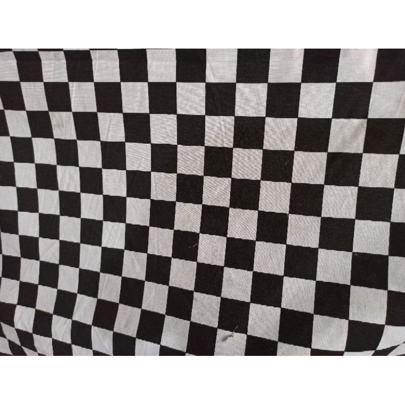 Kain TC poli katun kotak catur hitam putih lebar 15 cm ukuran kotak 3 cm