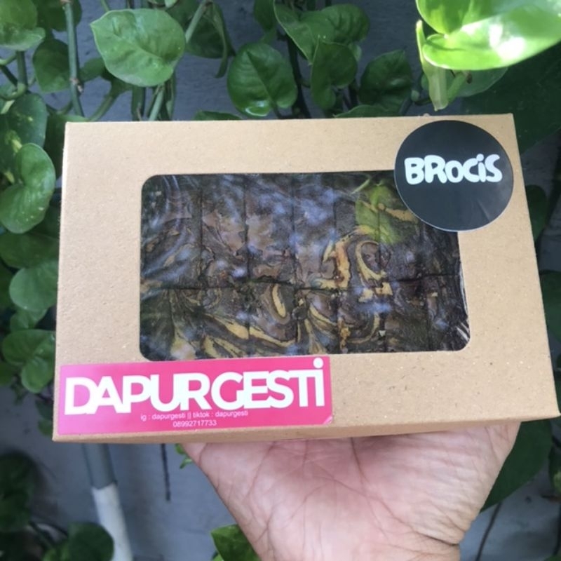 

Brocis brownies keju asli lumer by DAPUR GESTI