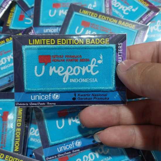 Tiska U report pramuka Ureport Woven Finishing tepian bordir