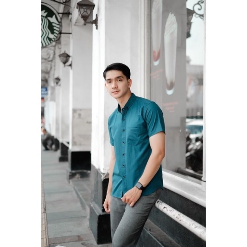 PROMO Kemeja Polos Warna Hijau Tosca Pria  [ORIGINAL] Lengan Pendek Slimfit Hem Pria Kantor / Hem Po