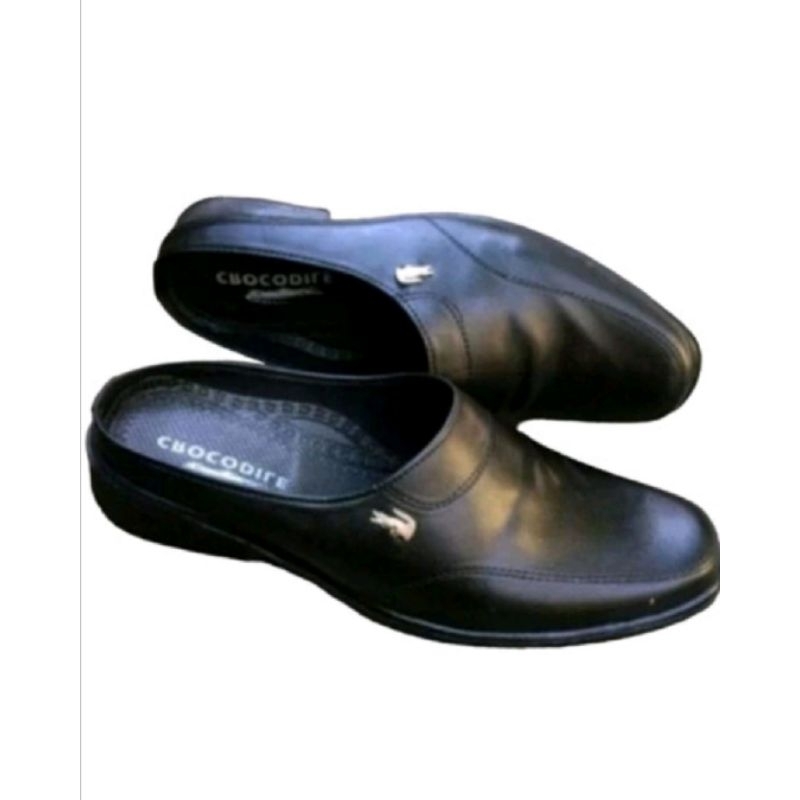 sepatu/sandal selop bustong sepatu kantoran sepatu pantopel sepatu slop bustong pria