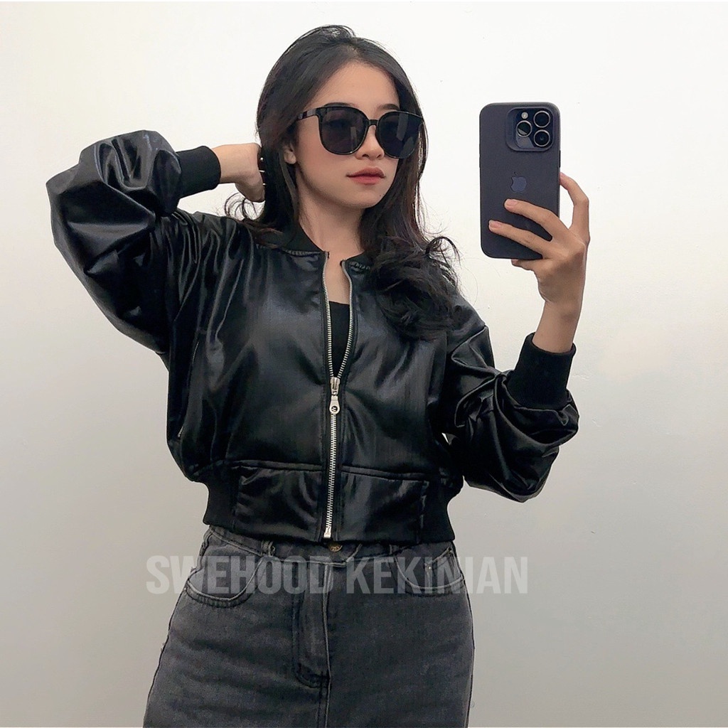 Carissa Jaket Kulit Crop Elegant Wanita Kekinian Fashion Outfit Korean Style Jacket Cewek