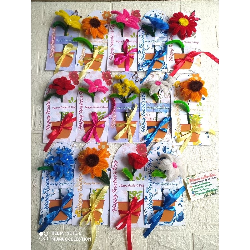 

MINI GIFT SINGLE ROSE BUKET HARI GURU