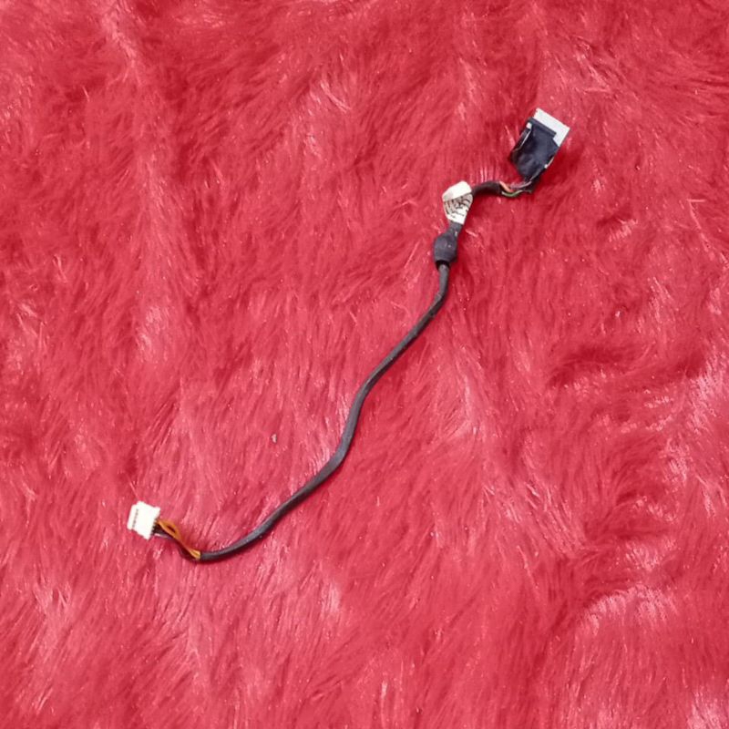 konektor dc laptop Dell Vostro 3450