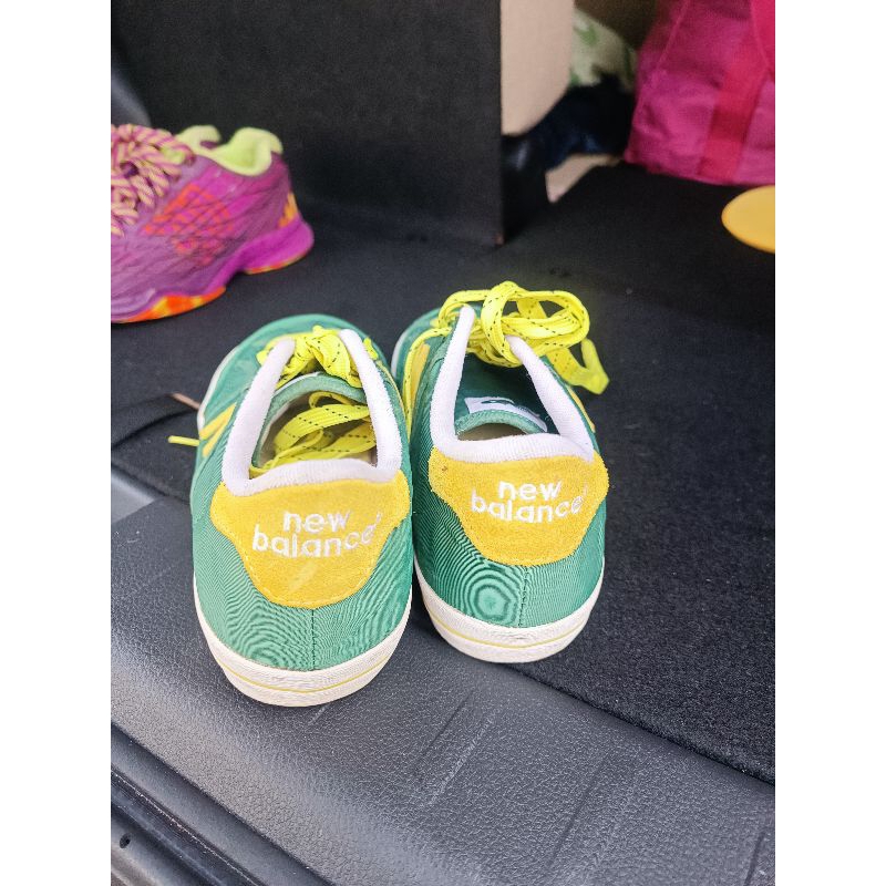 Sepatu NB hijau insole 22.5