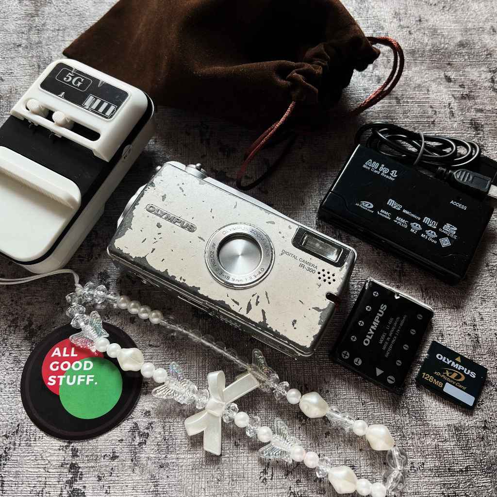 OLYMPUS IR 300 - KAMERA DIGITAL DIGICAM CAMDIG Y2K AESTHETIC MURAH MUDAH DIGUNAKAN PEMULA