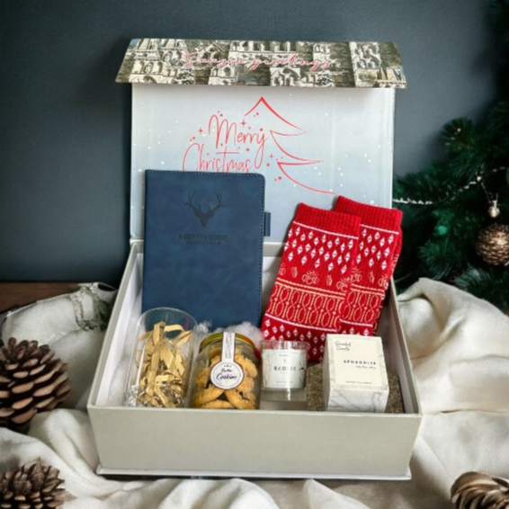 

Hampers Natal Christmas dan Tahun Baru Ready Stock ( London )
