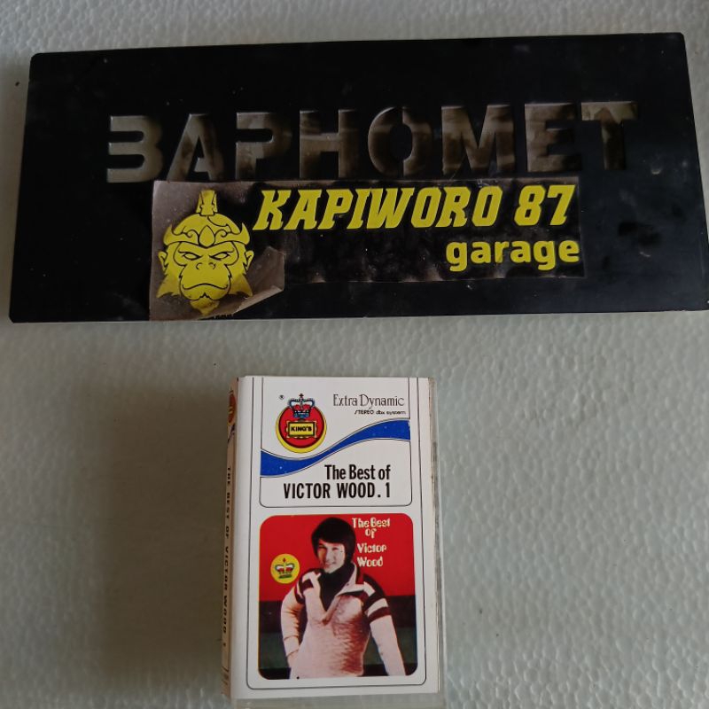 Kaset Pita The Best of Victor Wood