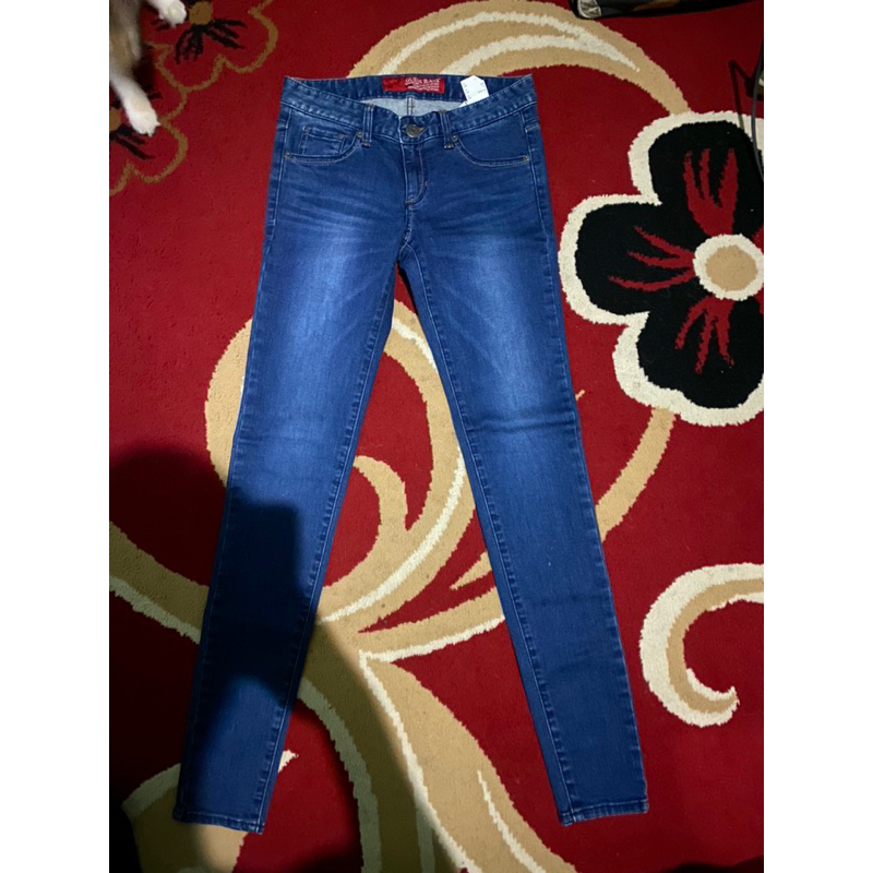 Jeans guess + lepsim