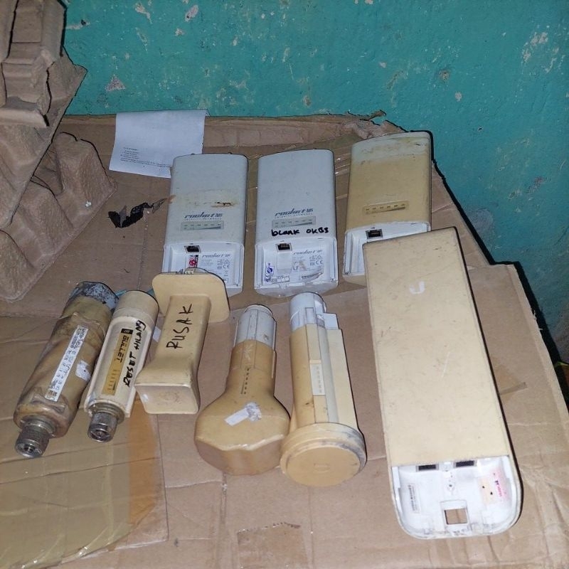 DIJUAL UBNT/UBIQUITI BORONGAN 9 UNIT UNTUK DISERVIS SILAHKAN MINUS