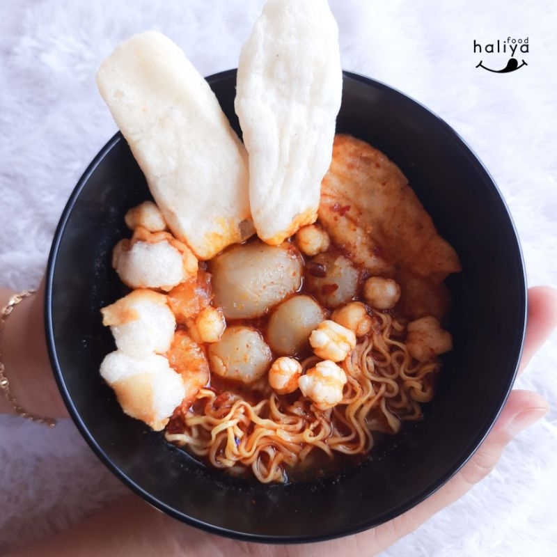 

BASO ACI CHILI OIL ISI AYAM SUWIR PEDAS