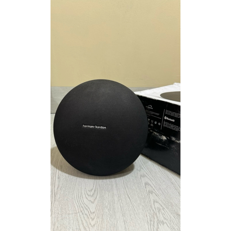 Harman Kardon Onyx Studio 4