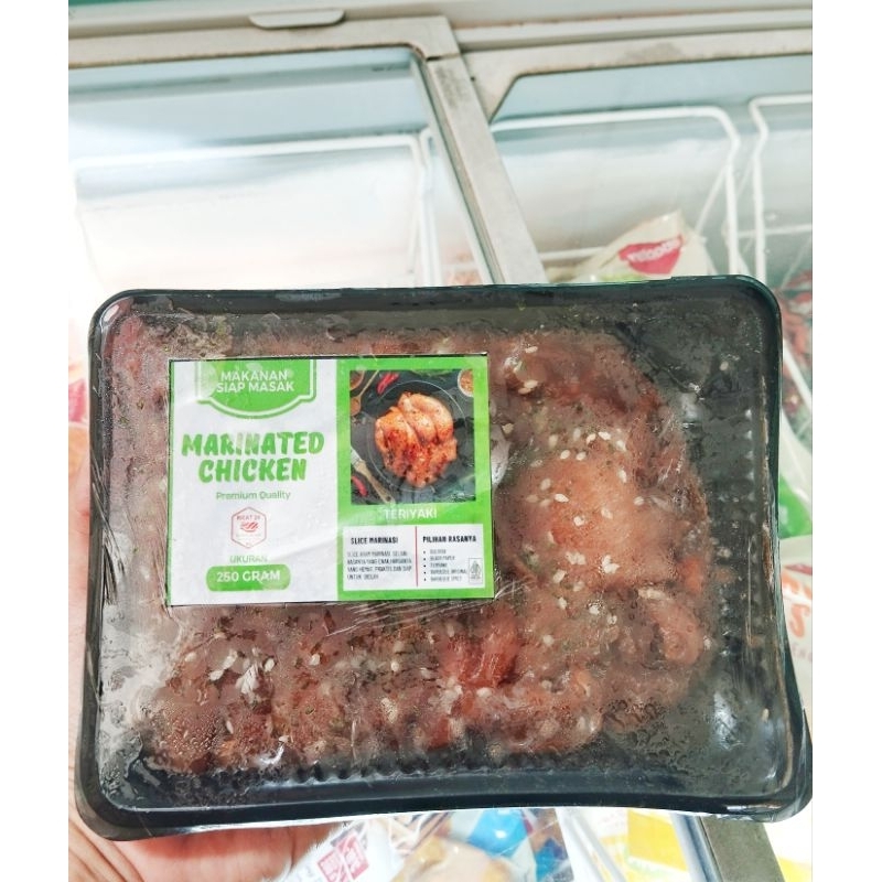 

CHICKEN TERIYAKI AYAM MARINASI 250GR