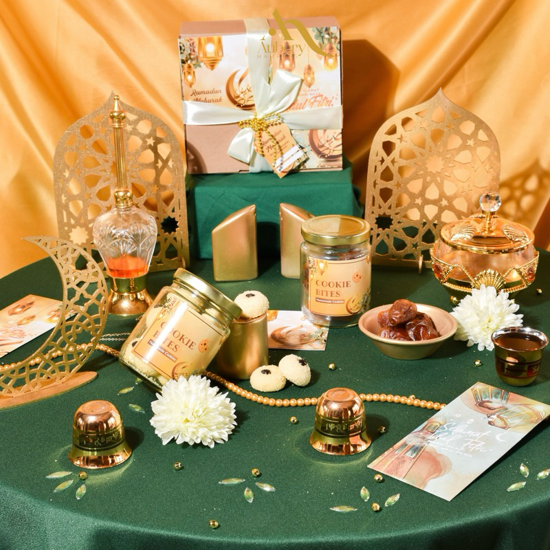 

[Hampers Idul Fitri Small] Hampers Kue Kering - Kue Kering - Hampers Ramadhan - Parcel Lebaran Idul Fitri - Hampers Lebaran - Hampers Kue Lebaran Idul Fitri - Hampers Idul Fitri 2025 - Hampers Lebaran Idul Fitri Unik - Hampers Lebaran Idul Fitri