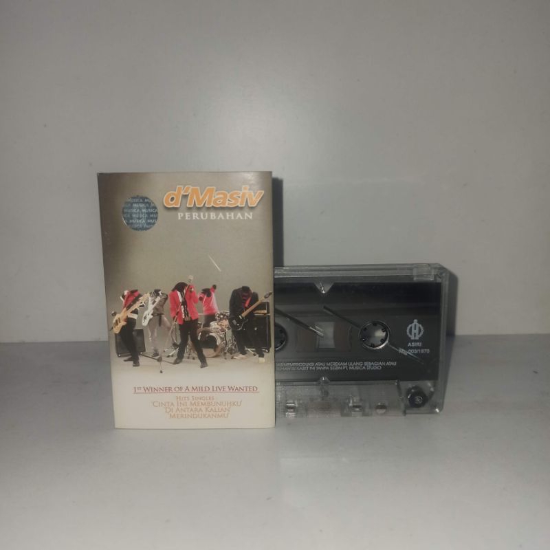 Kaset pita D'massive- Perubahan Original
