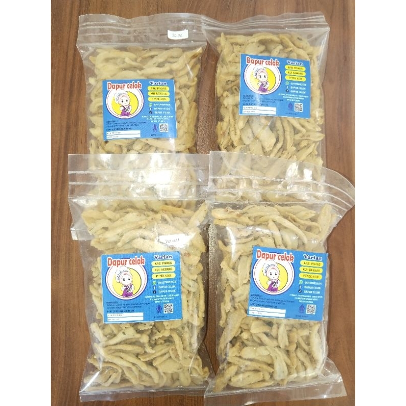 

Kue Bawang Enak Dan Renyah Khas Pesisir Selatan 100gr