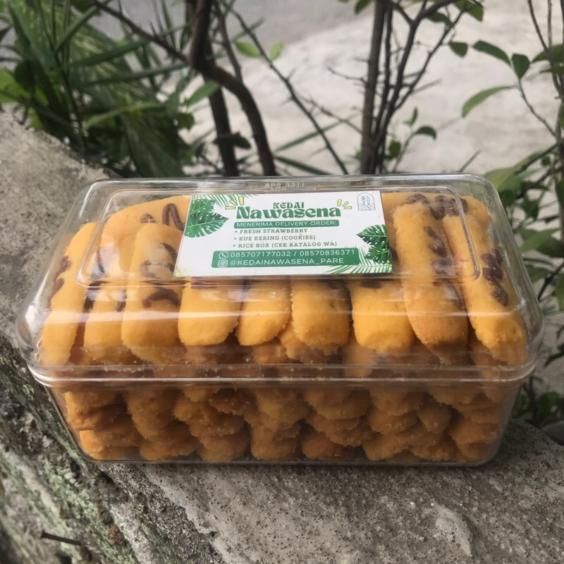 

LIDAH KUCING 600ml/kue kering/cookies/hampers natal/hampers lebaran/cemilan