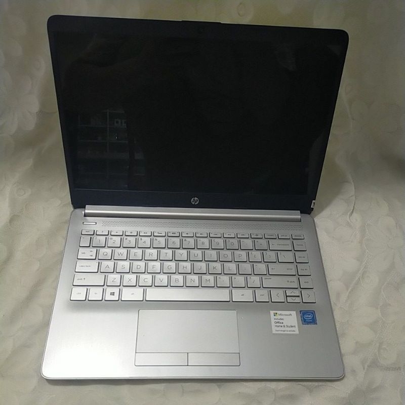 laptop leptop murah hp 14s-cf2017tu celeron n4020 ram 4gb ssd 128gb kencang normal siap pakai