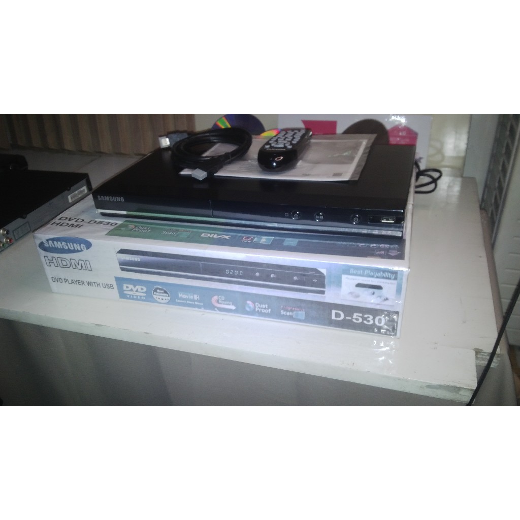 New Samsung DVD Smart Upscaling Player D530 Full Set Genuine From Samsung
