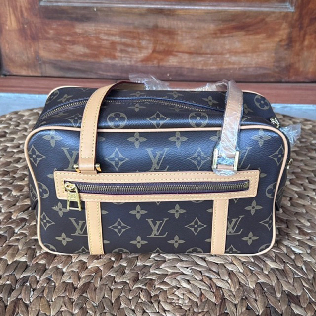 Tas LV*** Cite Shoulder Bag Leather