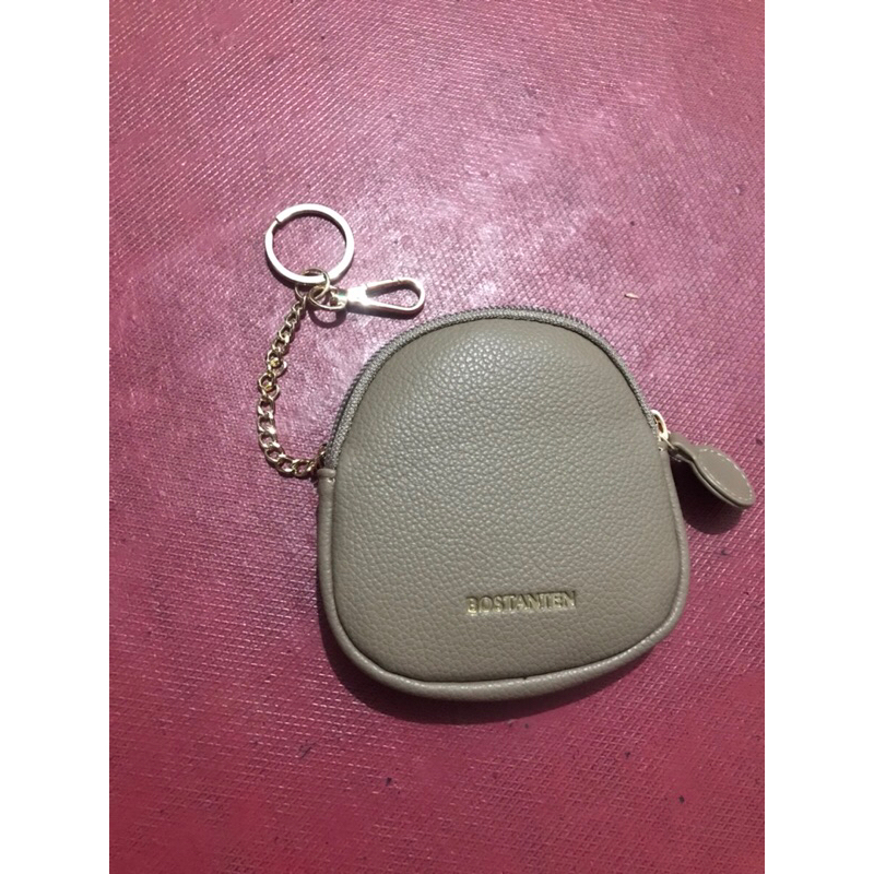 Bostanten dompet kartu