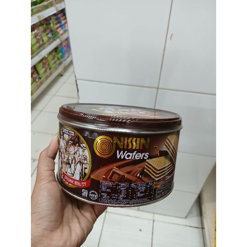 

NISSIN WAFER CHOCOLATE TIN 180GR