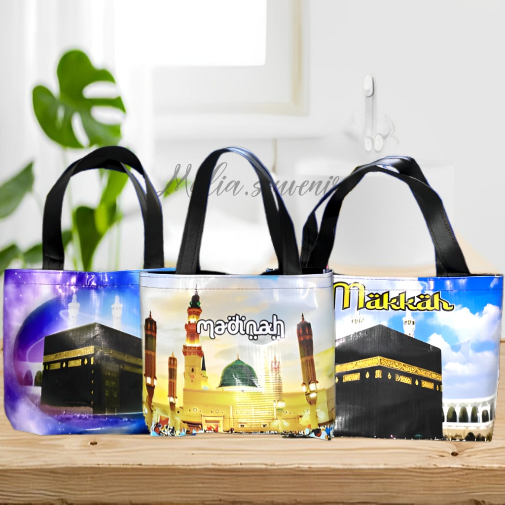 

TAS SOUVENIR OLEH-OLEH HAJI DAN UMROH/TAS BINGKISAN HAJIDAN UMROH/TAS SPUNBOND MURAH/TAS PROMO