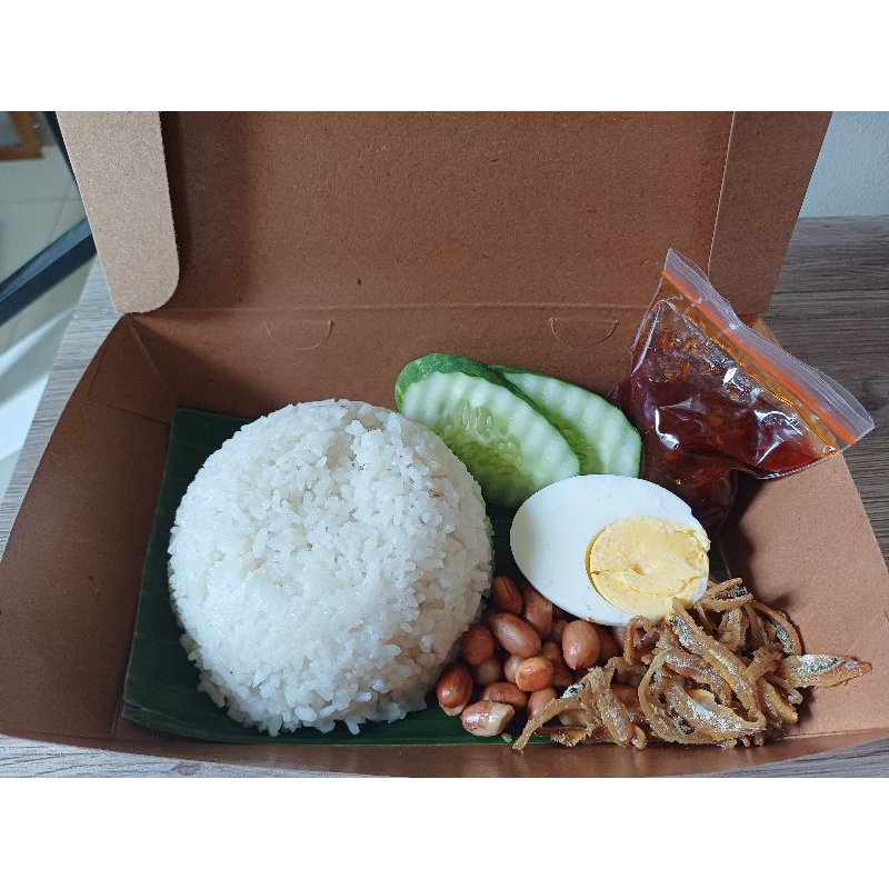 

Nasi Lemak Otentik Khas Malaysia