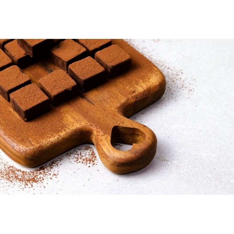 

Nycyta Home Nyokelat Cokelat Truffle Varian Dark Chocolate