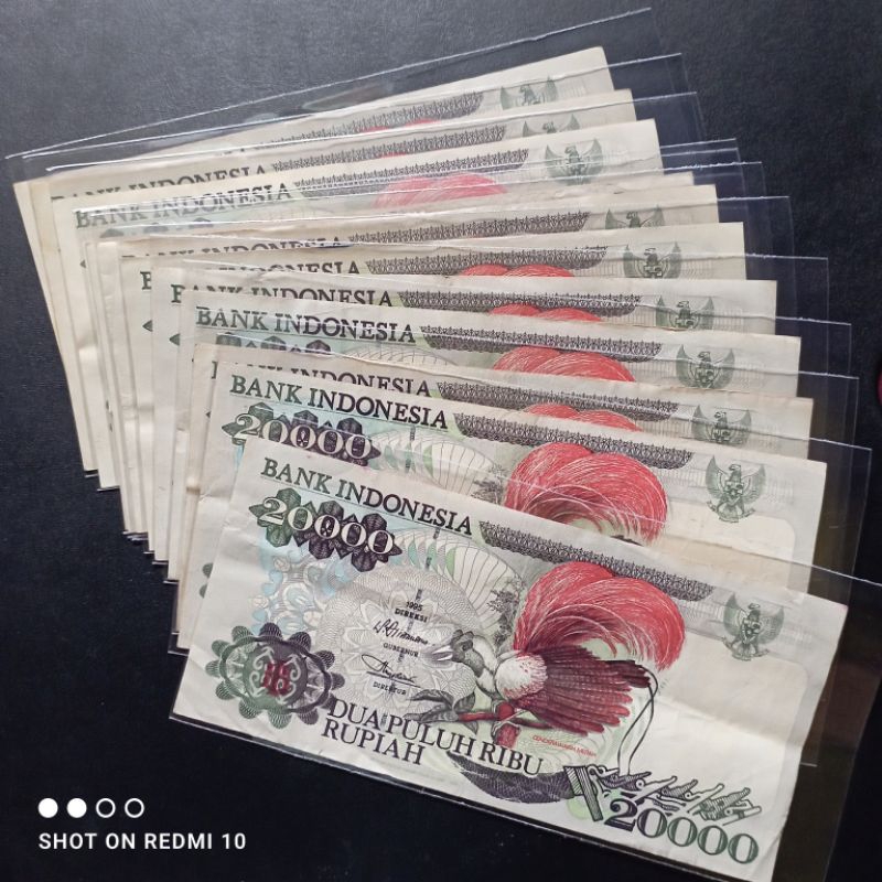 uang kertas kuno 20000 cendrawasih tahun 1992/5 bekas beredar asli