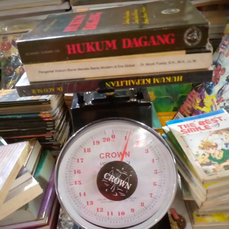 buku hukum bekas 1 kilo 3 buku Rp 40.000 bekas original