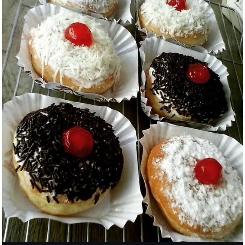 

Donat 1box isi 10bh